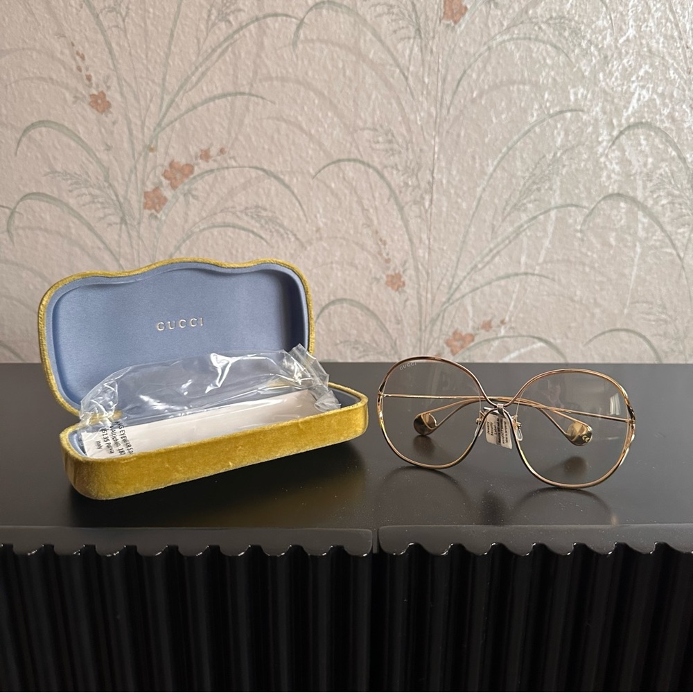 Gucci non prescription eyeglasses 🤓